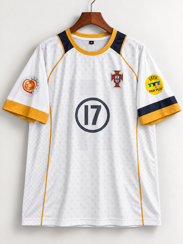 Ronaldo-17 Portugal 2004 Away